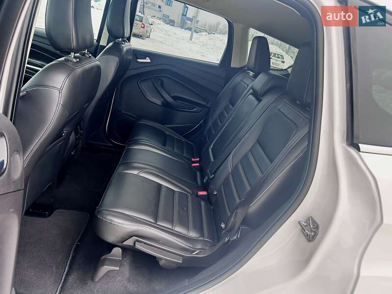 Позашляховик / Кросовер Ford Escape 2019 в Житомирі