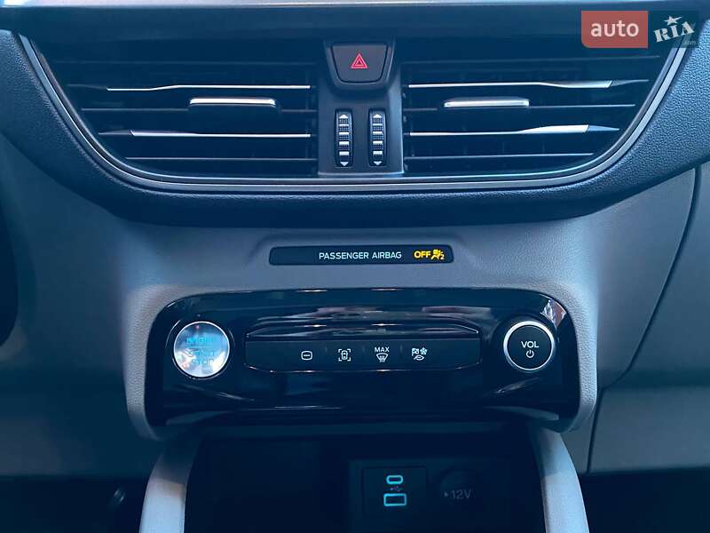 Позашляховик / Кросовер Ford Escape 2023 в Львові фото 12 Позашляховик / Кросовер Ford Escape 2023 в Львові