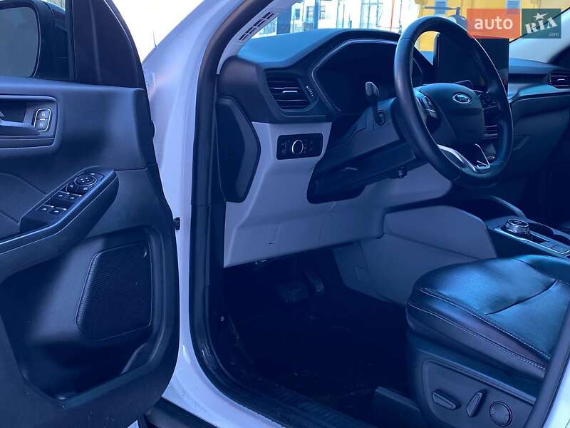 Позашляховик / Кросовер Ford Escape 2023 в Львові фото 9 Позашляховик / Кросовер Ford Escape 2023 в Львові