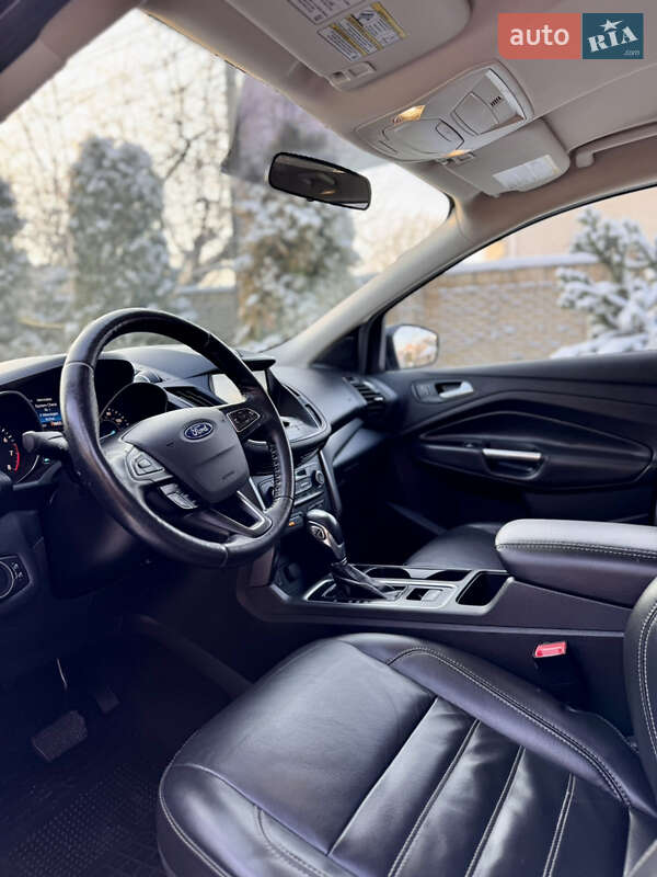 Внедорожник / Кроссовер Ford Escape 2018 в Киеве фото 26 Внедорожник / Кроссовер Ford Escape 2018 в Киеве