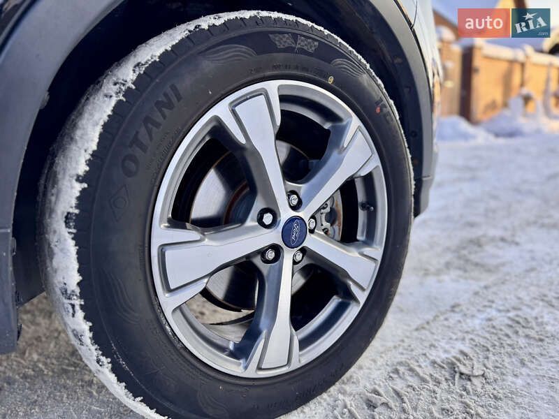 Внедорожник / Кроссовер Ford Escape 2018 в Киеве фото 50 Внедорожник / Кроссовер Ford Escape 2018 в Киеве