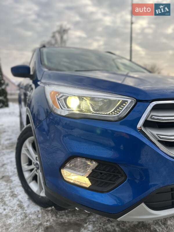Позашляховик / Кросовер Ford Escape 2018 в Білогородці фото 2 Позашляховик / Кросовер Ford Escape 2018 в Білогородці