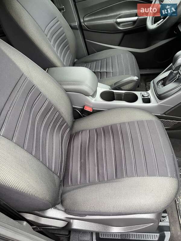 Позашляховик / Кросовер Ford Escape 2015 в Івано-Франківську фото 7 Позашляховик / Кросовер Ford Escape 2015 в Івано-Франківську
