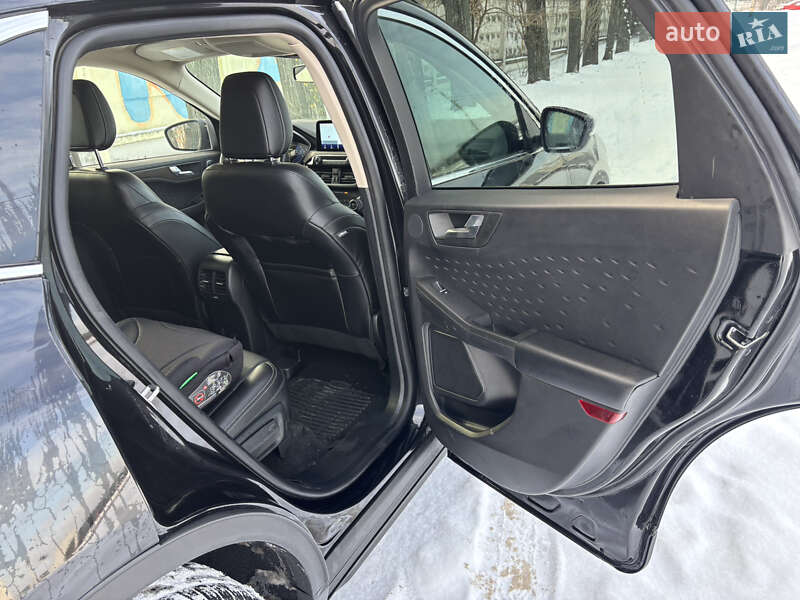 Внедорожник / Кроссовер Ford Escape 2020 в Киеве фото 15 Внедорожник / Кроссовер Ford Escape 2020 в Киеве