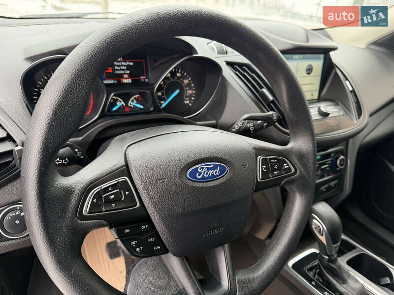 Внедорожник / Кроссовер Ford Escape 2019 в Дубно