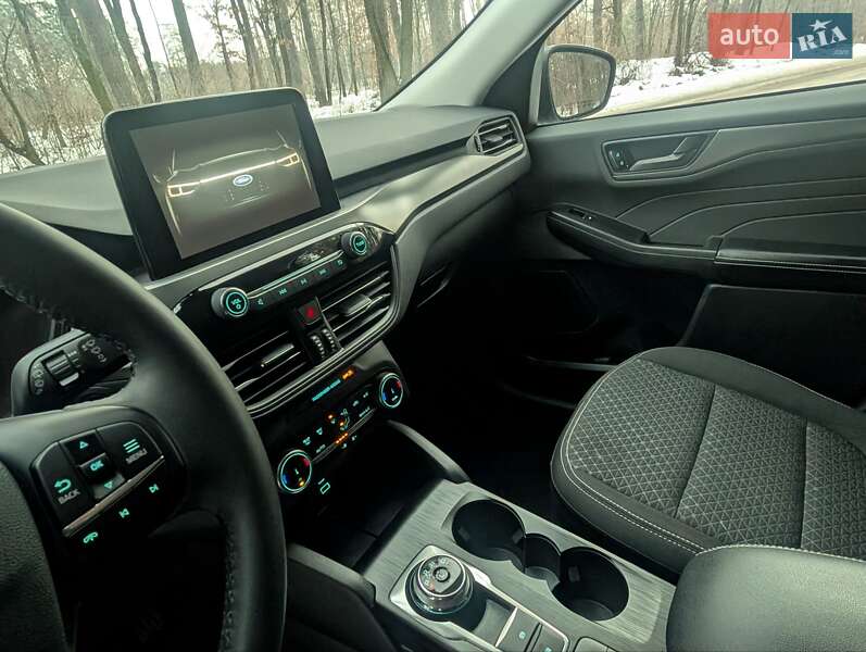 Внедорожник / Кроссовер Ford Escape 2023 в Борисполе