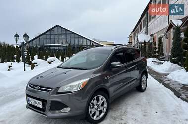 Внедорожник / Кроссовер Ford Escape 2013 в Стрые