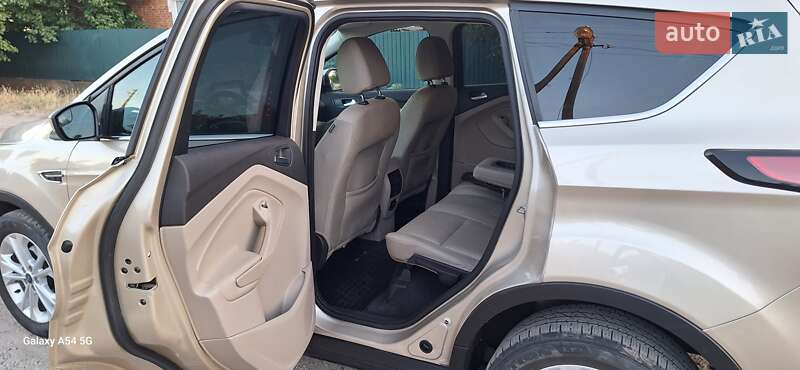 Позашляховик / Кросовер Ford Escape 2016 в Нікополі фото 10 Позашляховик / Кросовер Ford Escape 2016 в Нікополі