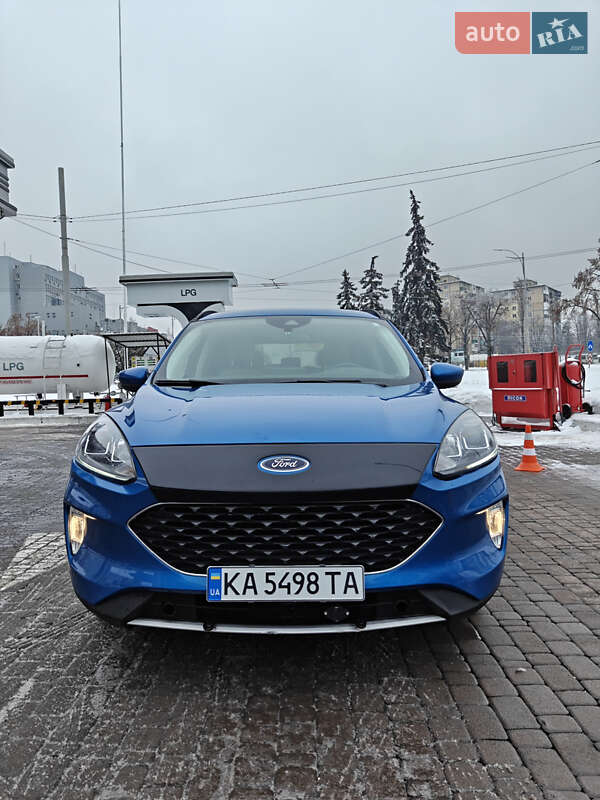 Позашляховик / Кросовер Ford Escape 2021 в Києві
