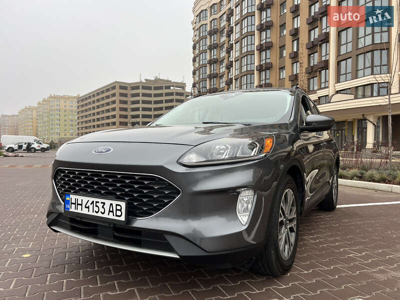 Позашляховик / Кросовер Ford Escape 2021 в Києві