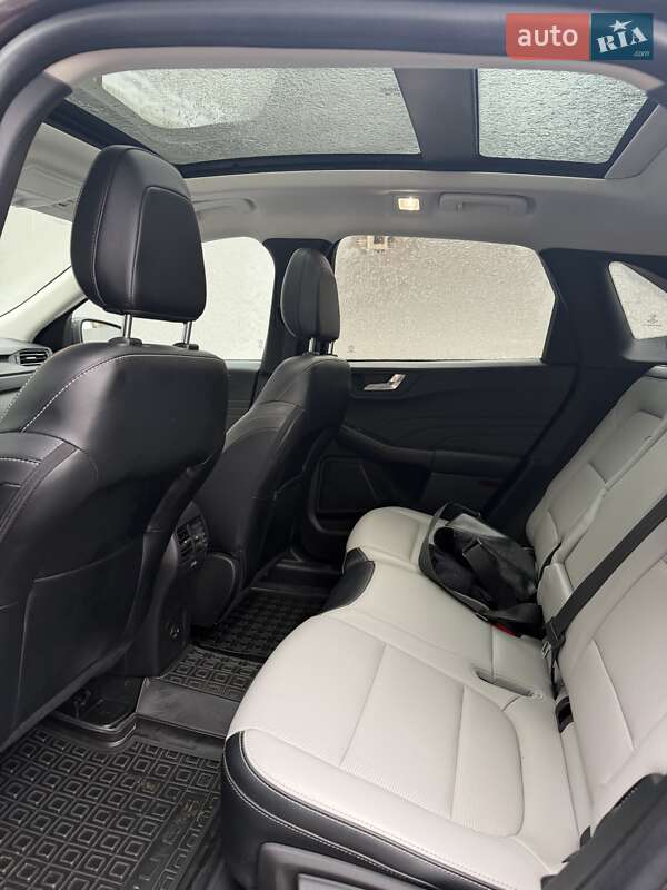 Позашляховик / Кросовер Ford Escape 2023 в Києві фото 13 Позашляховик / Кросовер Ford Escape 2023 в Києві