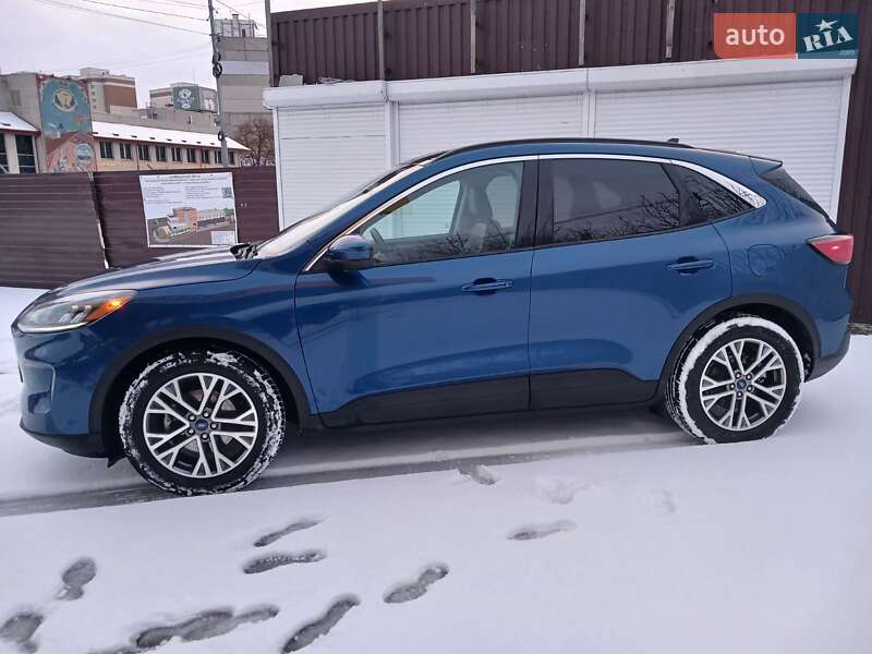 Позашляховик / Кросовер Ford Escape 2022 в Броварах