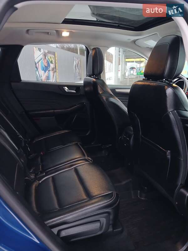 Позашляховик / Кросовер Ford Escape 2022 в Броварах