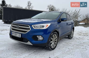 Внедорожник / Кроссовер Ford Escape 2017 в Житомире