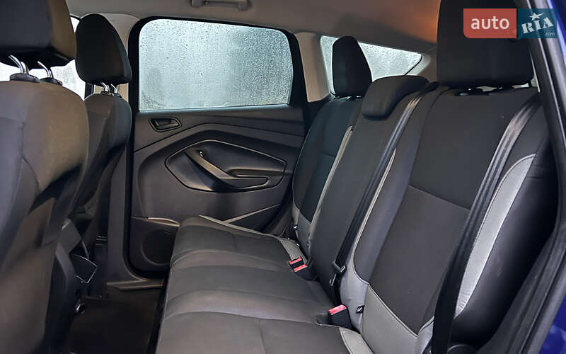 Позашляховик / Кросовер Ford Escape 2015 в Львові фото 20 Позашляховик / Кросовер Ford Escape 2015 в Львові