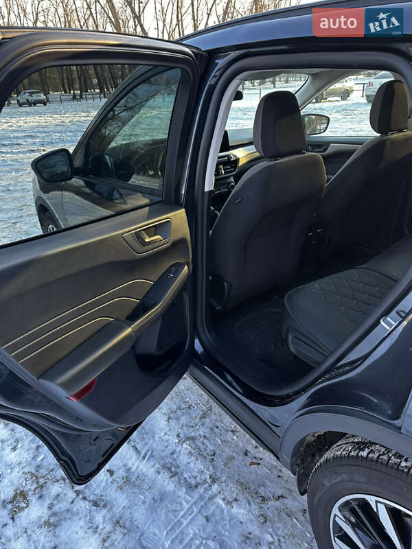 Внедорожник / Кроссовер Ford Escape 2022 в Сумах