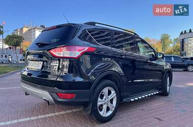 Внедорожник / Кроссовер Ford Escape 2012 в Ивано-Франковске