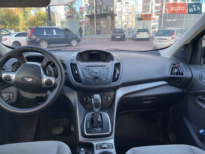 Внедорожник / Кроссовер Ford Escape 2012 в Ивано-Франковске фото 6 Внедорожник / Кроссовер Ford Escape 2012 в Ивано-Франковске