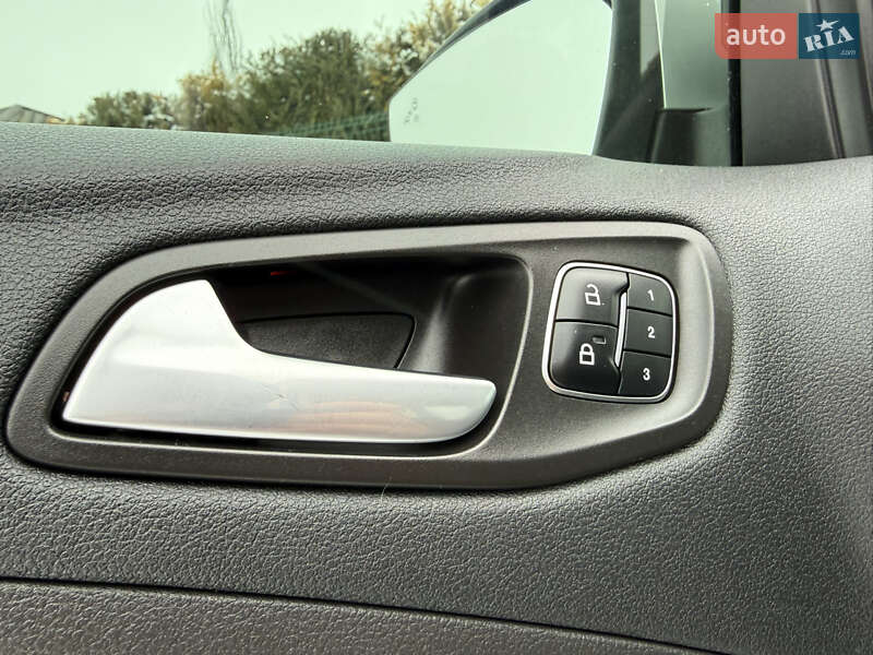 Позашляховик / Кросовер Ford Escape 2017 в Стрию фото 51 Позашляховик / Кросовер Ford Escape 2017 в Стрию