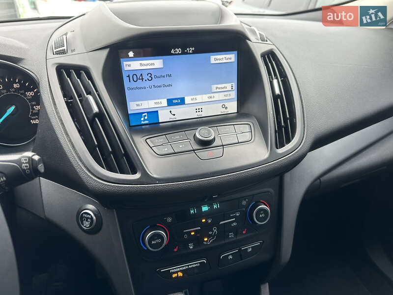 Позашляховик / Кросовер Ford Escape 2019 в Львові