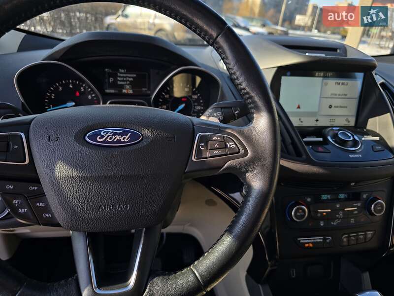 Внедорожник / Кроссовер Ford Escape 2017 в Павлограде фото 11 Внедорожник / Кроссовер Ford Escape 2017 в Павлограде