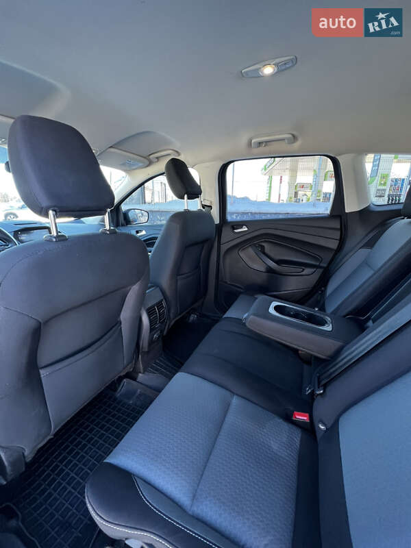 Внедорожник / Кроссовер Ford Escape 2017 в Белой Церкви