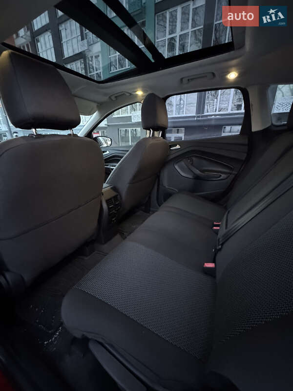 Позашляховик / Кросовер Ford Escape 2012 в Чернігові