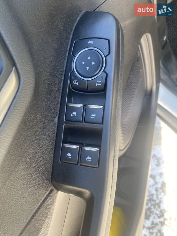 Внедорожник / Кроссовер Ford Escape 2024 в Чернигове