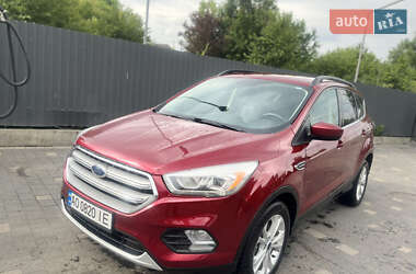 Позашляховик / Кросовер Ford Escape 2016 в Ужгороді