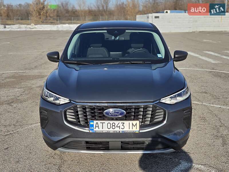 Внедорожник / Кроссовер Ford Escape 2023 в Днепре