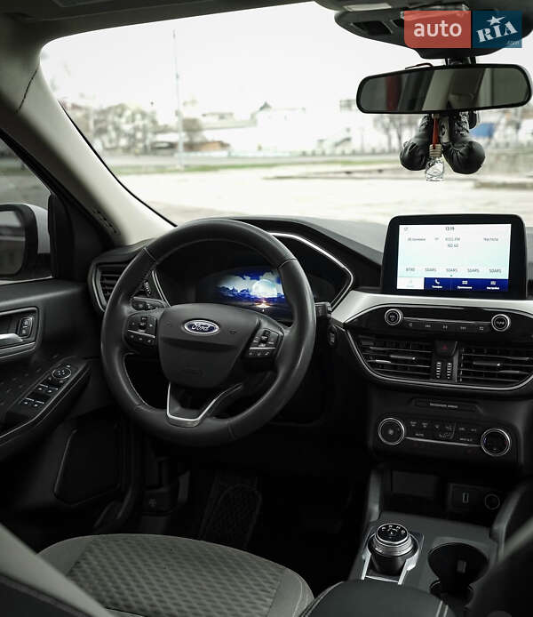 Внедорожник / Кроссовер Ford Escape 2020 в Харькове