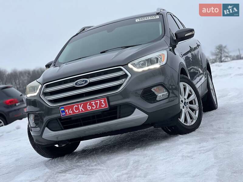 Внедорожник / Кроссовер Ford Escape 2017 в Стрые