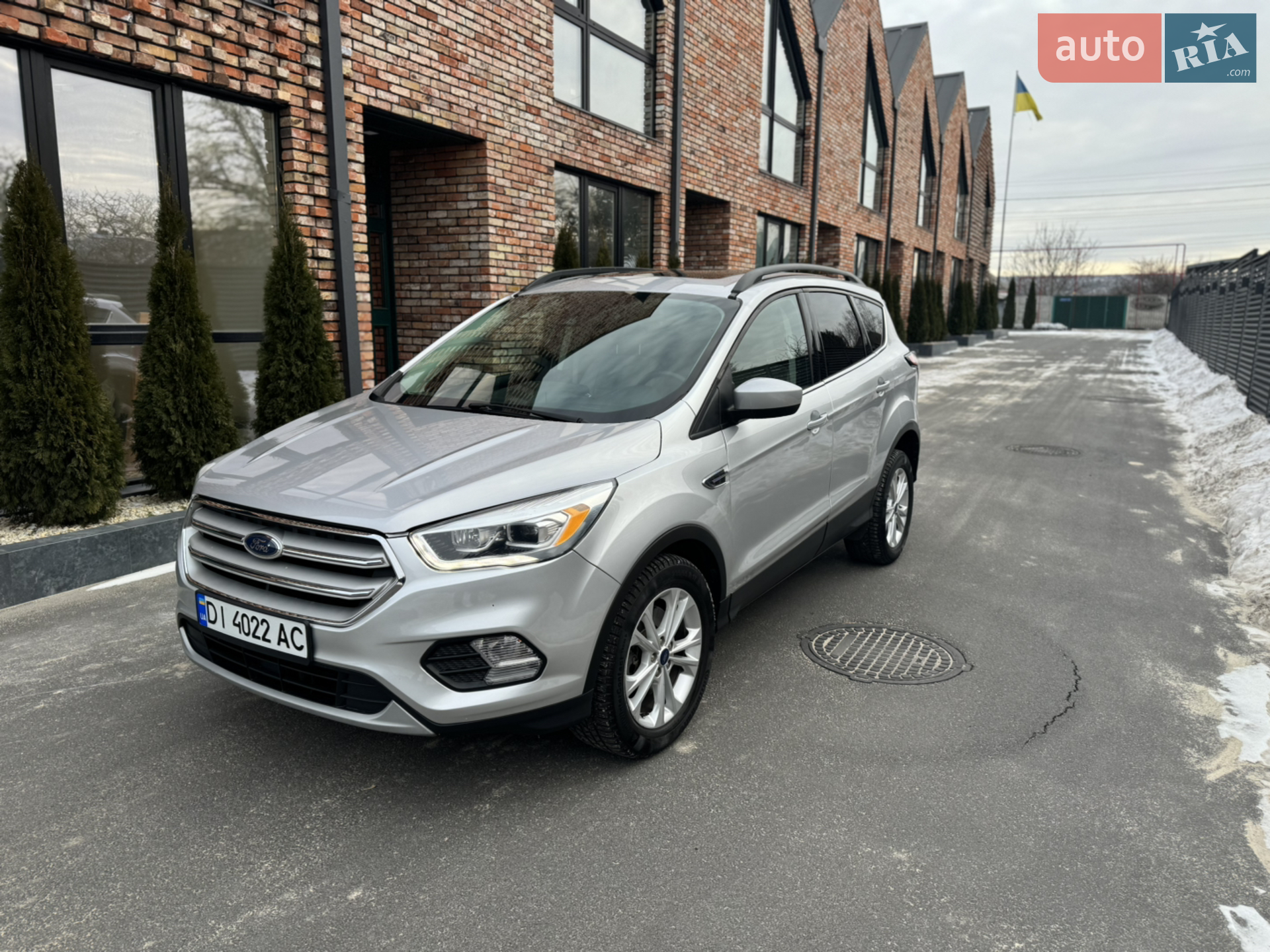 2017 Ford Escape - мініатюра 2