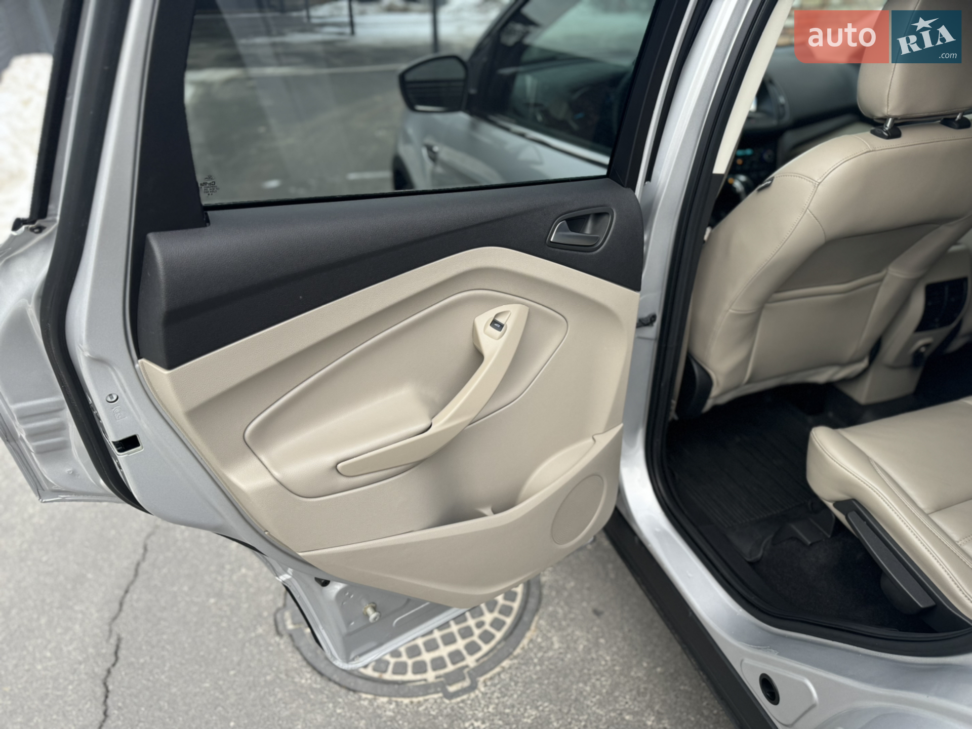 2017 Ford Escape - мініатюра 16