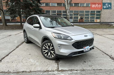 Позашляховик / Кросовер Ford Escape 2020 в Запоріжжі