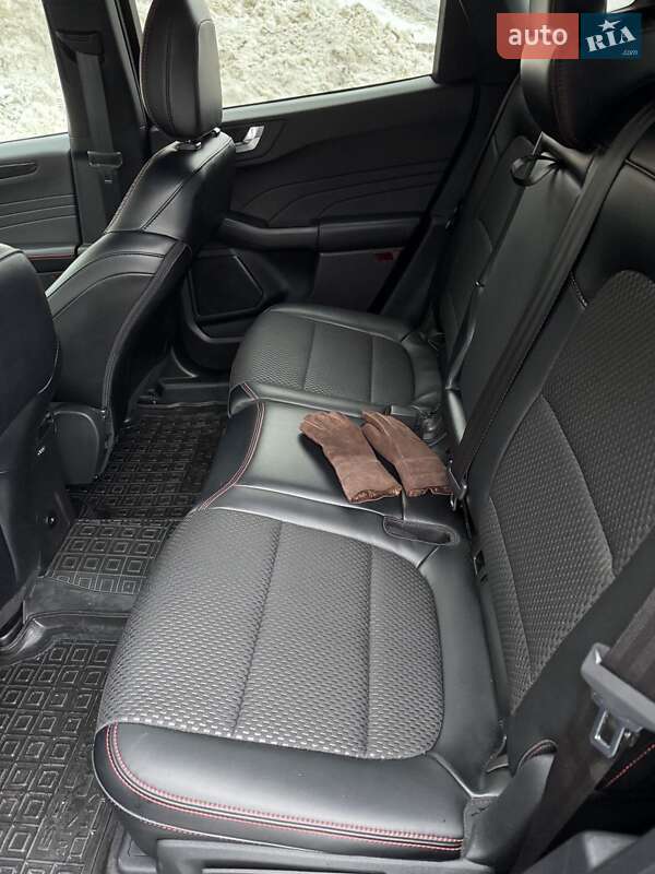 Позашляховик / Кросовер Ford Escape 2024 в Хмельницькому