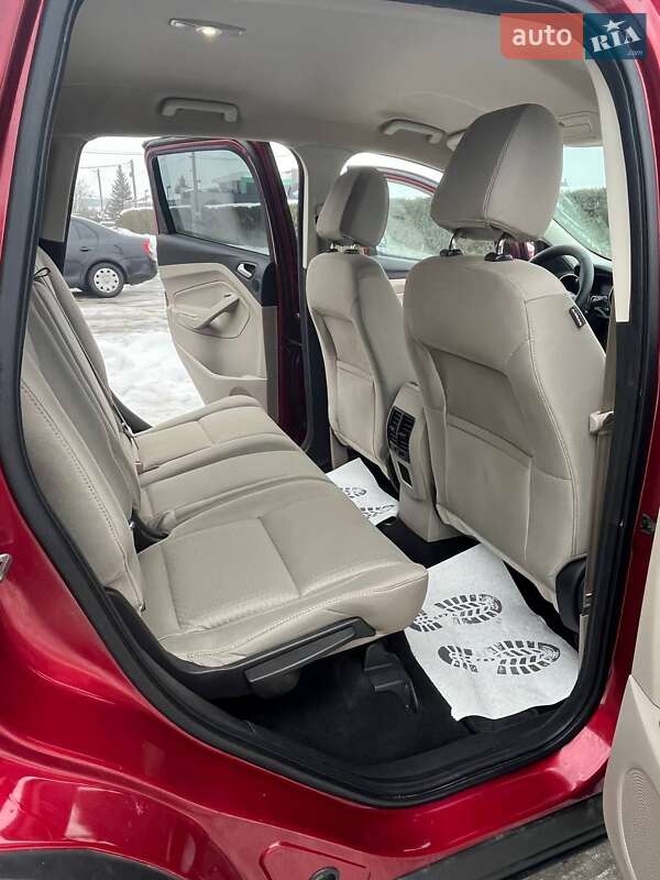 Позашляховик / Кросовер Ford Escape 2017 в Львові