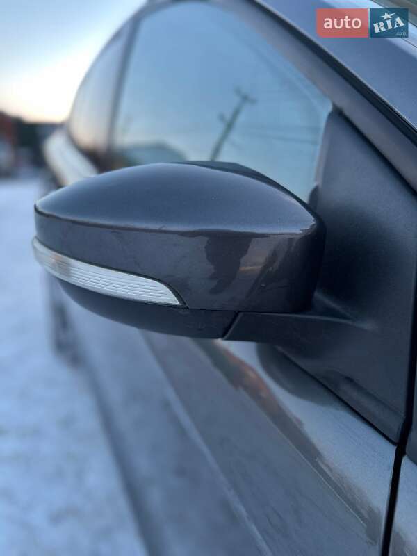 Внедорожник / Кроссовер Ford Escape 2016 в Белогородке