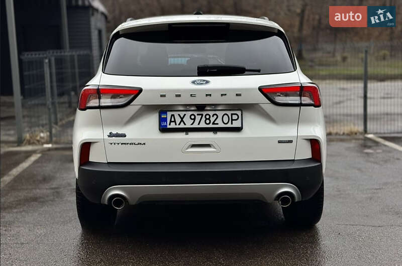 Внедорожник / Кроссовер Ford Escape 2020 в Киеве