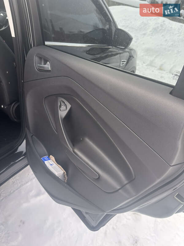 Позашляховик / Кросовер Ford Escape 2013 в Івано-Франківську