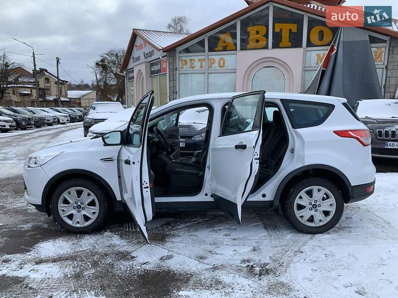 Позашляховик / Кросовер Ford Escape 2015 в Вінниці
