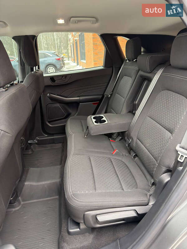 Позашляховик / Кросовер Ford Escape 2024 в Кременчуці