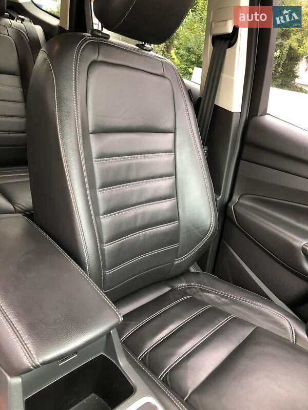 Позашляховик / Кросовер Ford Escape 2018 в Львові