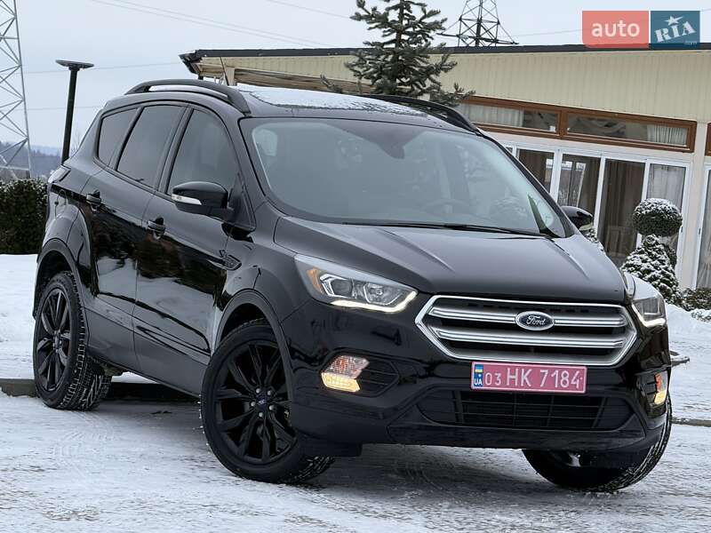 Позашляховик / Кросовер Ford Escape 2018 в Дрогобичі
