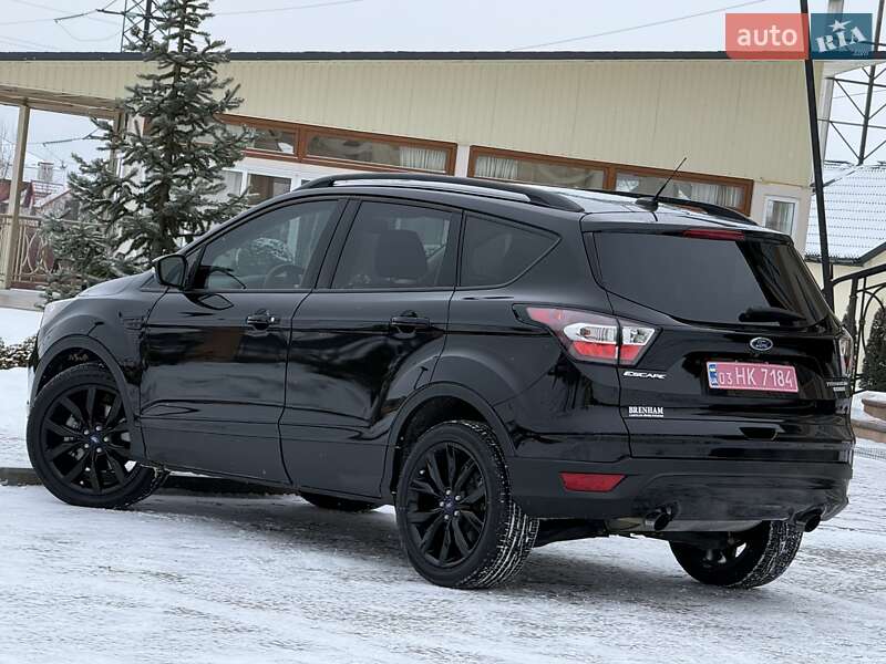 Позашляховик / Кросовер Ford Escape 2018 в Дрогобичі