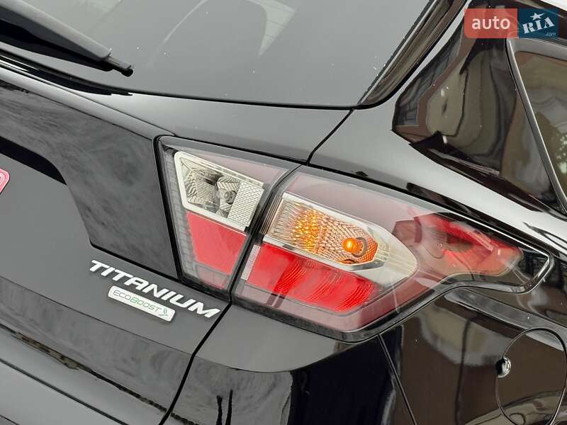 Позашляховик / Кросовер Ford Escape 2018 в Дрогобичі