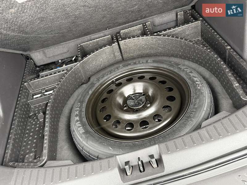 Позашляховик / Кросовер Ford Escape 2018 в Дрогобичі