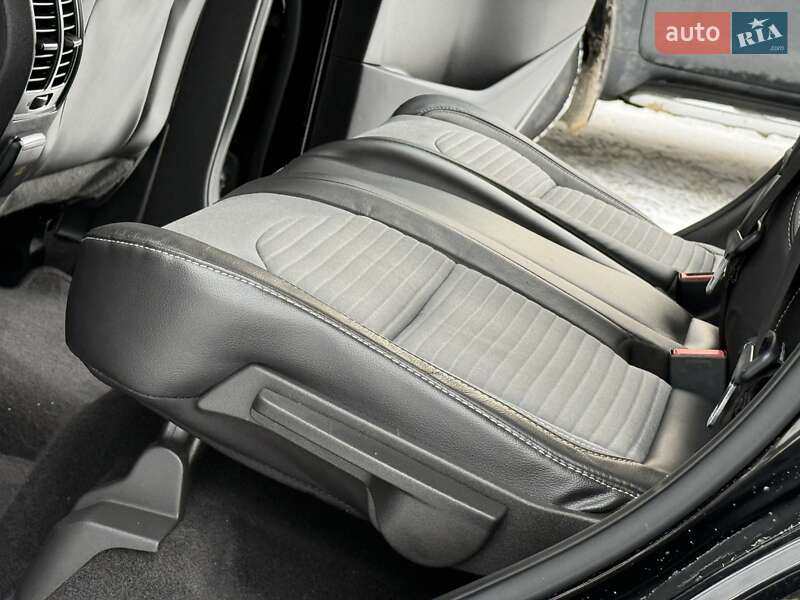 Позашляховик / Кросовер Ford Escape 2018 в Дрогобичі