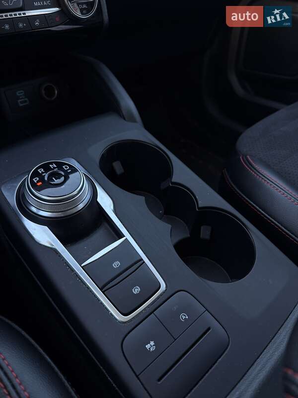 Внедорожник / Кроссовер Ford Escape 2021 в Сумах