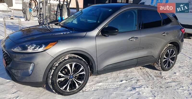 Позашляховик / Кросовер Ford Escape 2022 в Софіївській Борщагівці